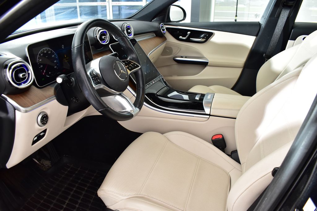 Thumbnail: 2023 Mercedes-Benz C-Class - 13