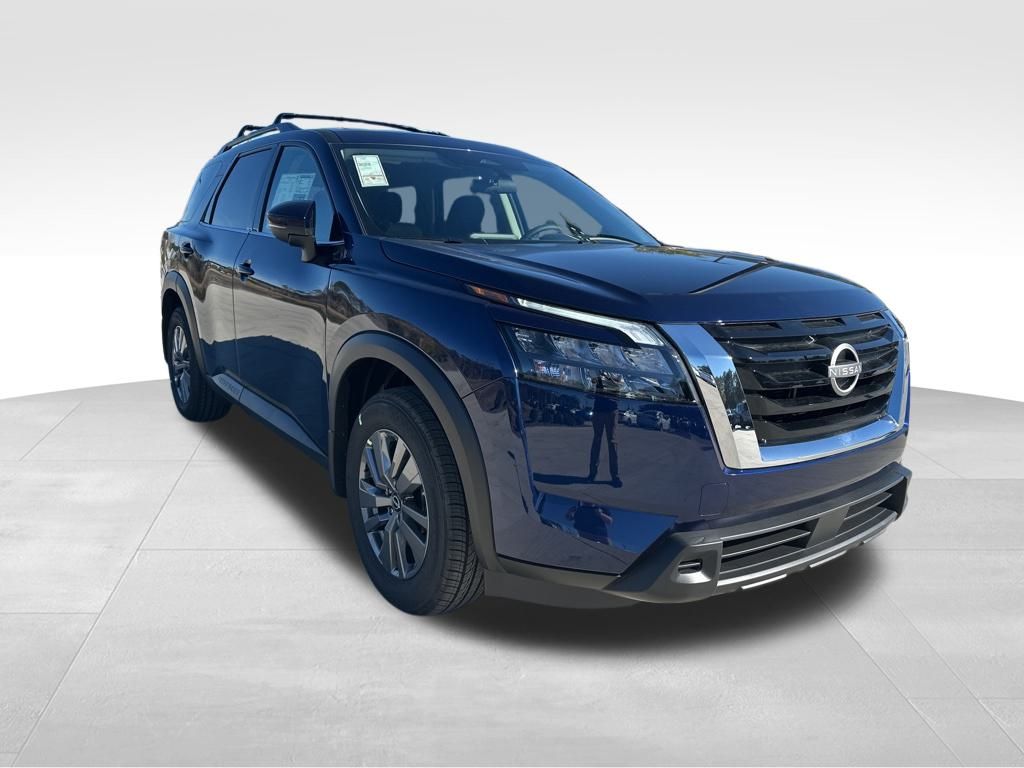 2025 Nissan Pathfinder SV 2