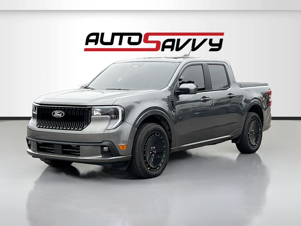 Used 2025 Gray Ford Lobo Standard image 3