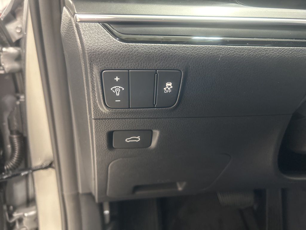 new 2026 Kia K5 car, priced at $34,891