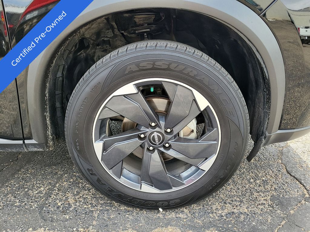 2025 Nissan Rogue SV Black at Brown Honda