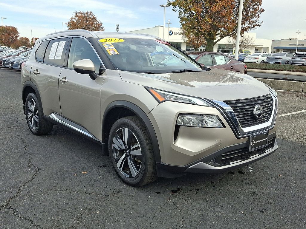 Thumbnail: 2022 Nissan Rogue - 3