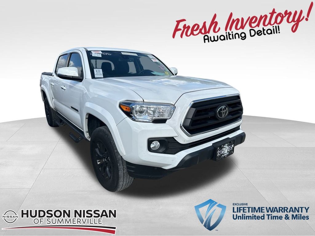 2022 White Toyota Tacoma 2WD SR5 RWD Truck