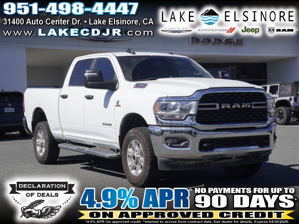 Bright White Clearcoat 2024 RAM 2500 Big Horn Crew Cab 4WD Pickup Truck Four-Wheel Drive 6-Speed Automatic