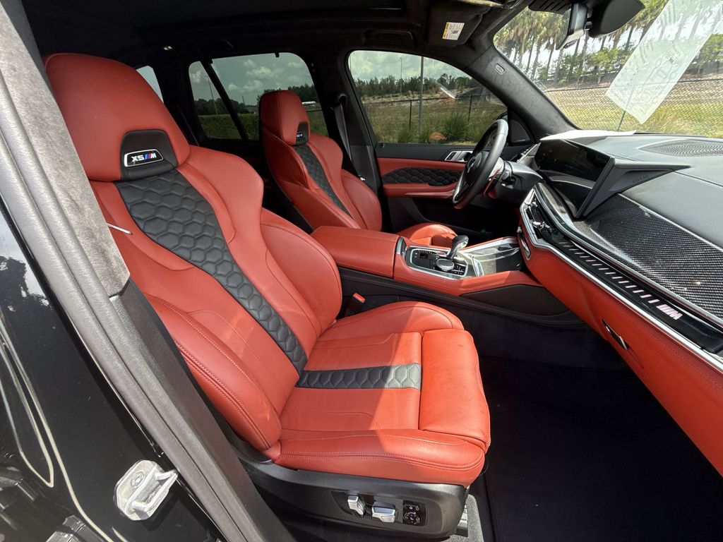 Thumbnail: 2026 BMW X5 - 16