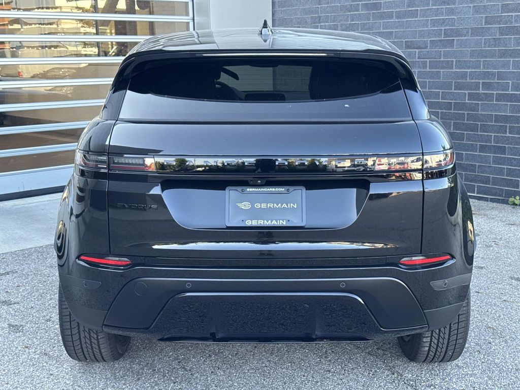 New 2026 Black Land Rover S image 5