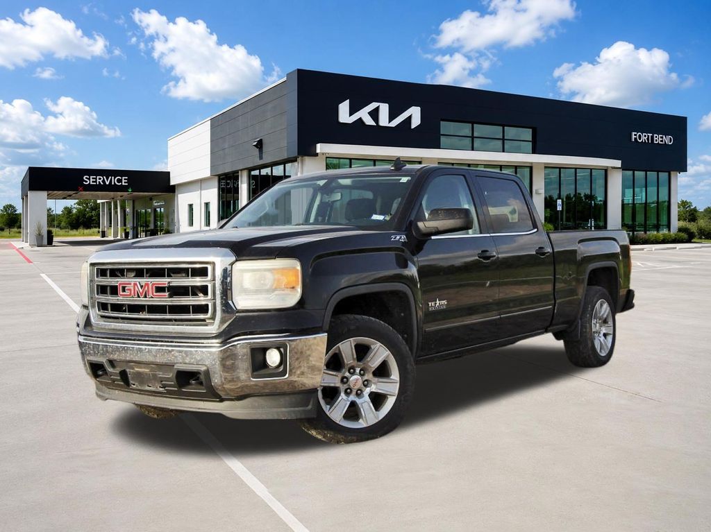 2015 GMC Sierra 4WD Crew Cab SLE SWB's photo