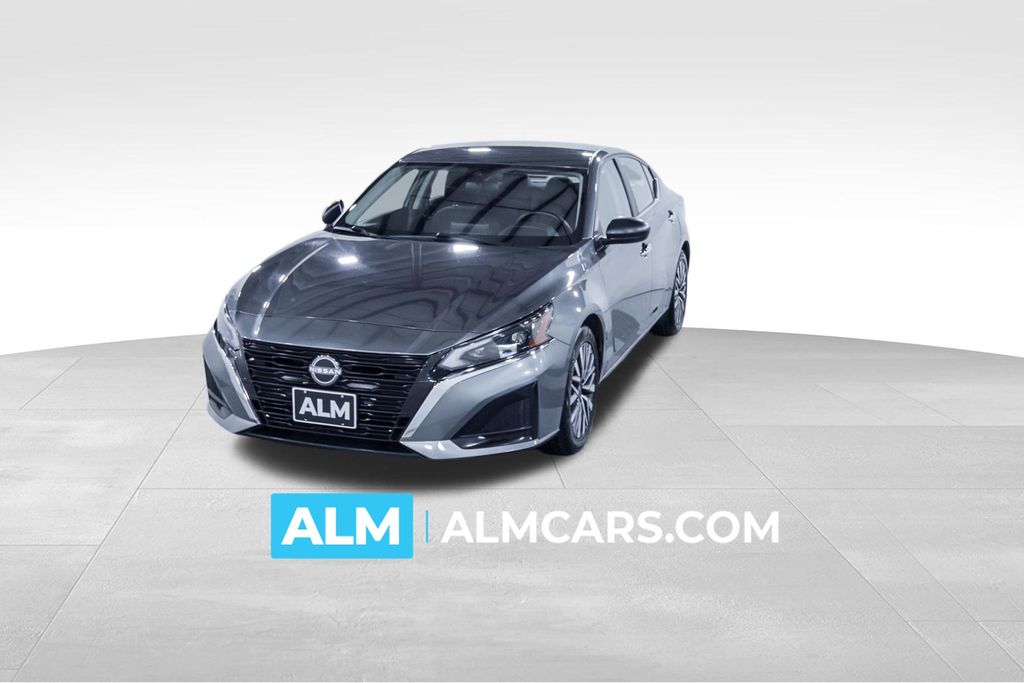 Gray (Gun Metallic) 2025 Nissan Altima Sedan Front-Wheel Drive Continuously Variable Transmission