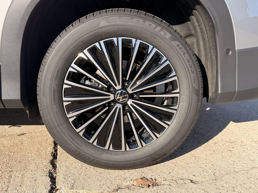 New 2026 Silver Volkswagen 2.0T S image 9