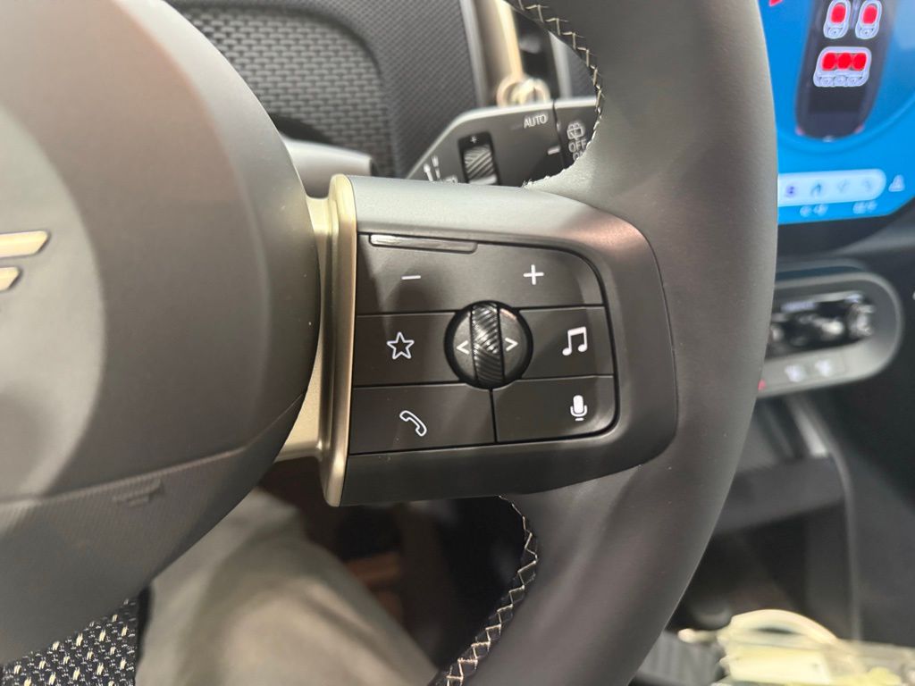 Thumbnail: 2025 MINI Cooper Countryman - 12