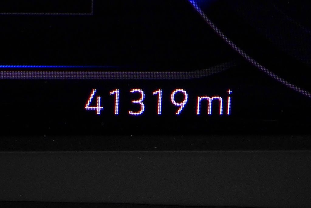 Thumbnail: 2023 Volkswagen Atlas - 32