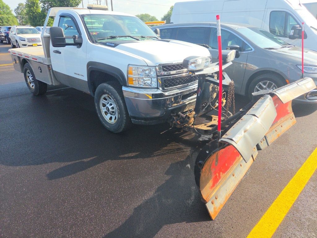 2013 Chevrolet Silverado 3500HD Chassis Blanco (Summit White) Camioneta  6 velocidades Automática marcha alta
