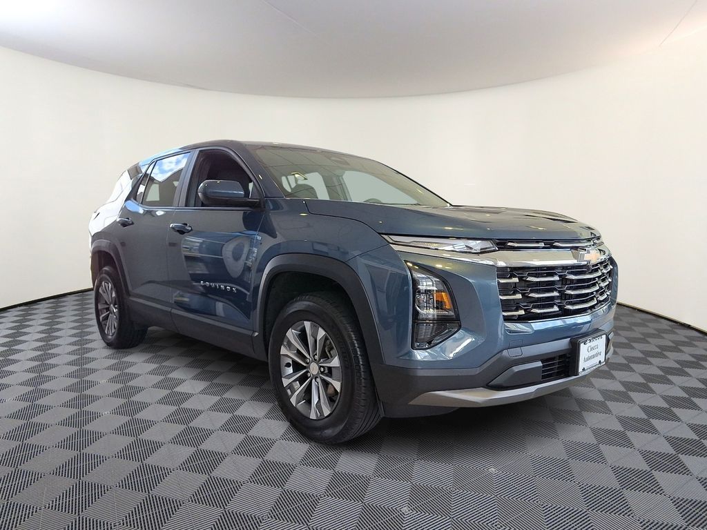 used 2026 Chevrolet Equinox car, priced at $31,694