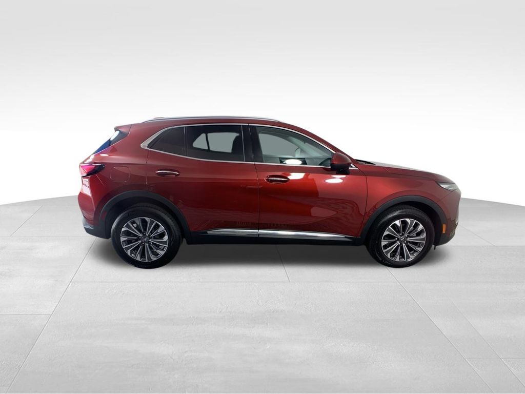 2024 Buick Envision Preferred 8