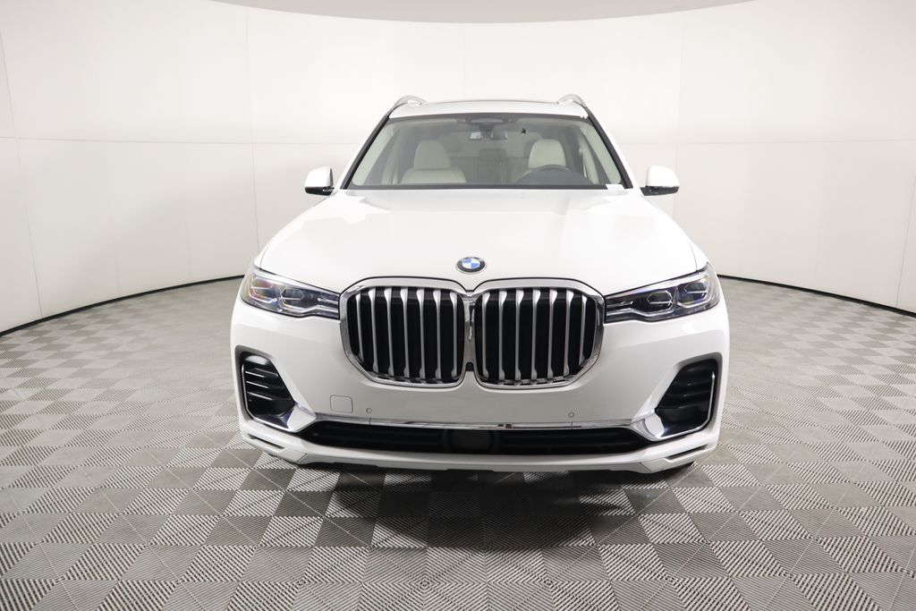 2022 BMW X7 xDrive40i 2
