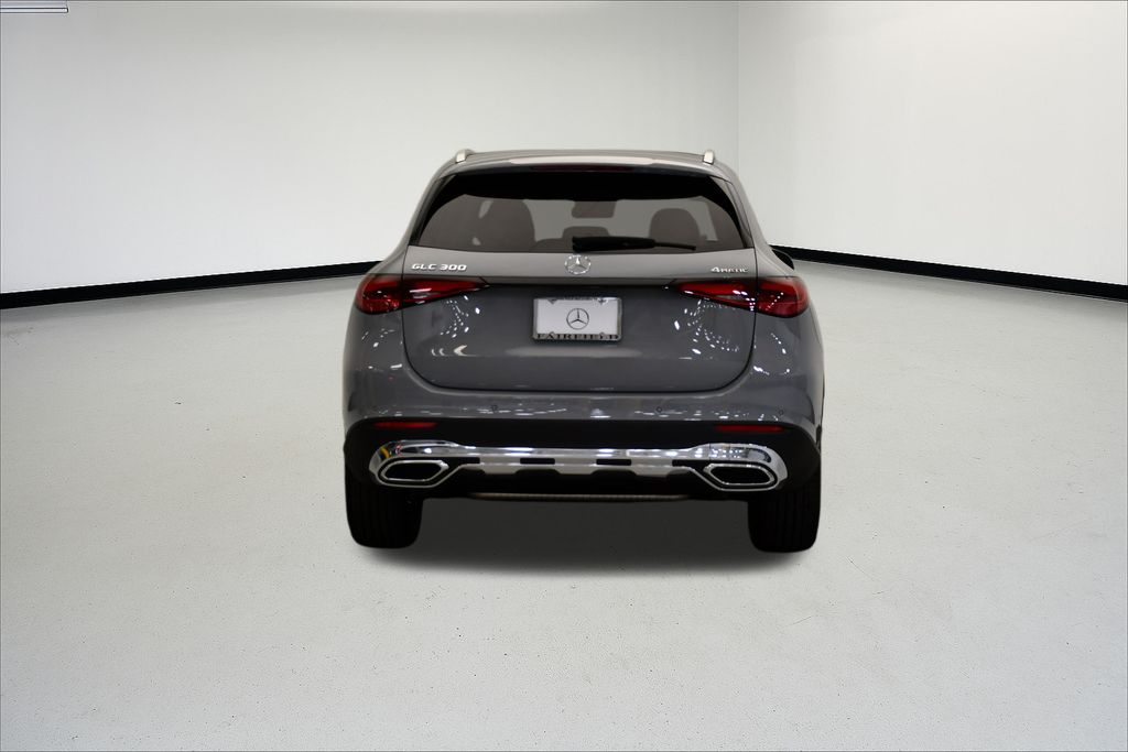 Thumbnail: 2026 Mercedes-Benz GLC - 4