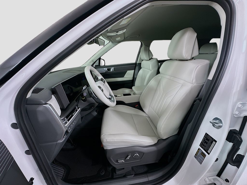 Thumbnail: 2026 Hyundai Santa Fe - 15