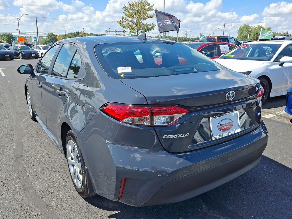 Thumbnail: 2025 Toyota Corolla - 4
