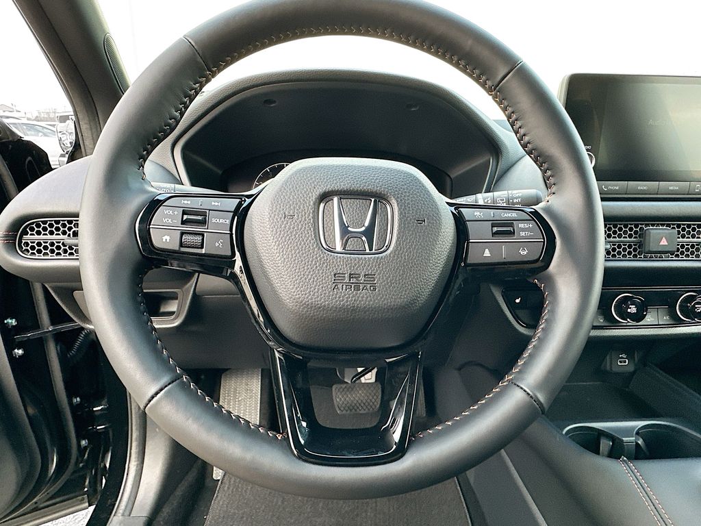 2025 Honda HR-V Sport 10