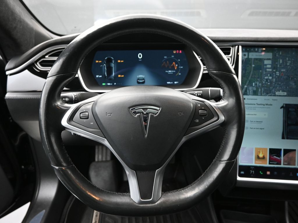 2015 Tesla Model S 85D