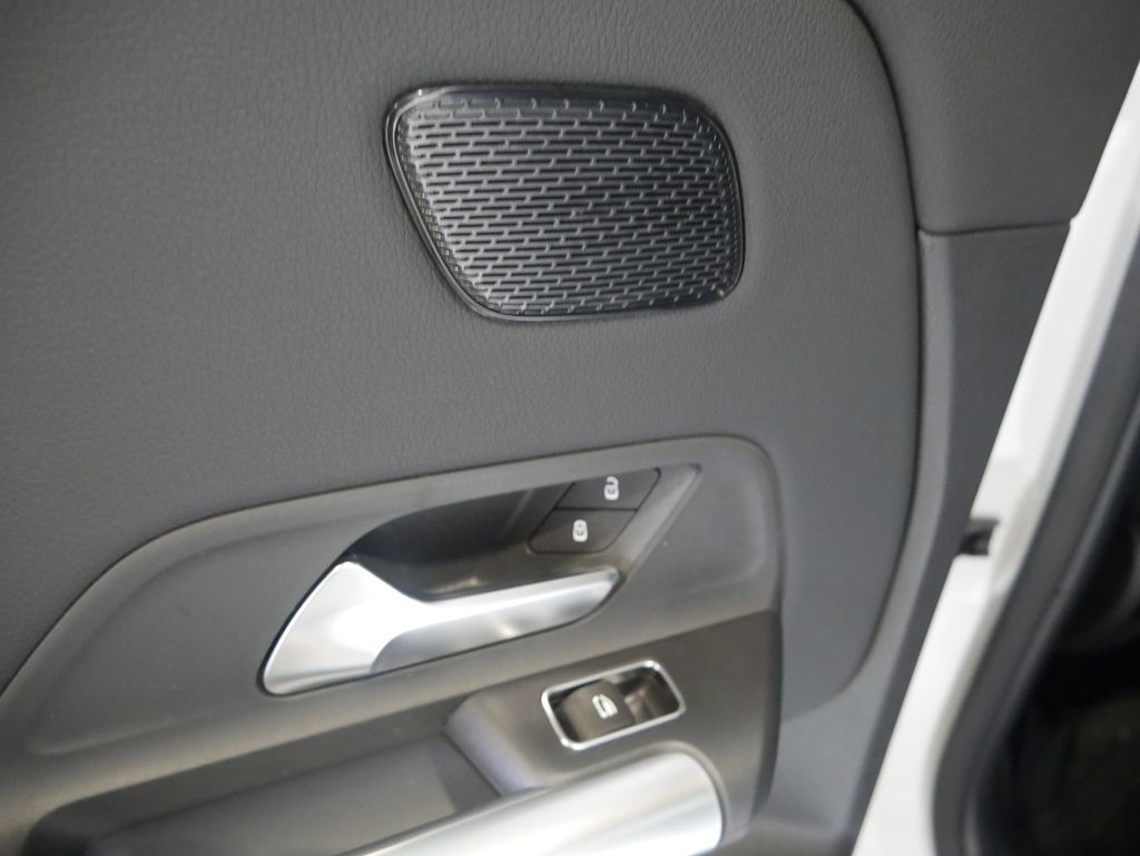 Thumbnail: 2026 Mercedes-Benz GLA - 23