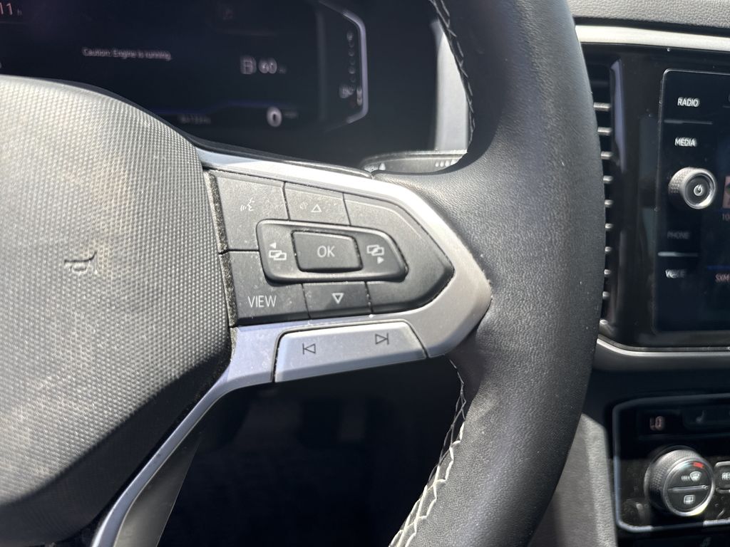 2022 Volkswagen Atlas 3.6L V6 SE w/Technology White at DeMontrond Auto Country