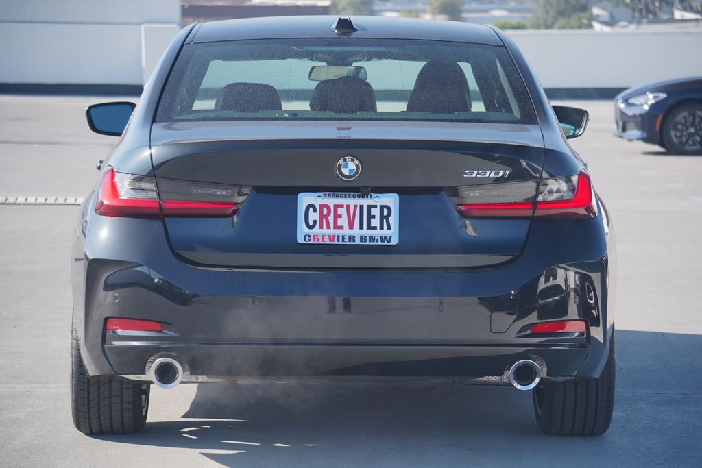 Thumbnail: 2026 BMW 3 Series - 6