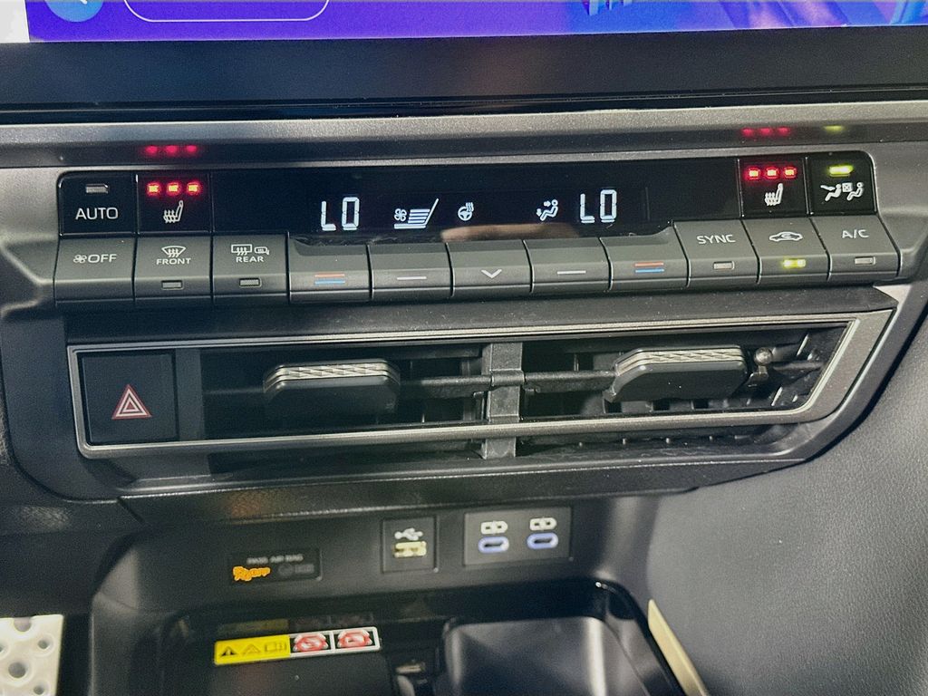 Thumbnail: 2026 Toyota Camry - 15