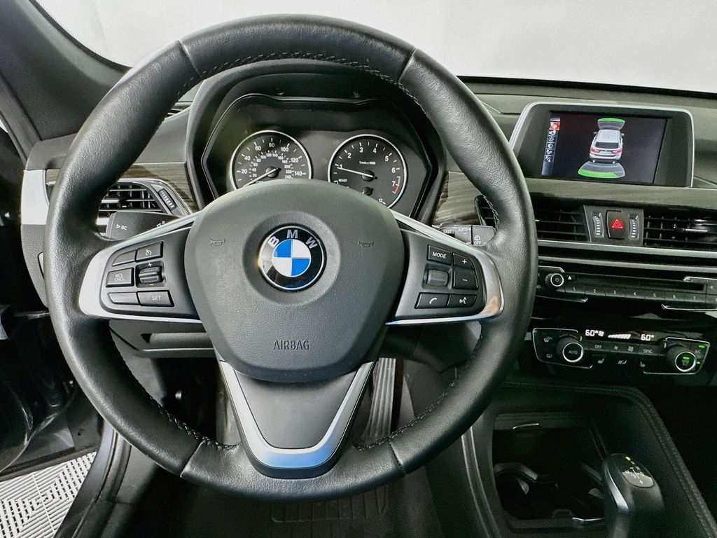 Thumbnail: 2017 BMW X1 - 11