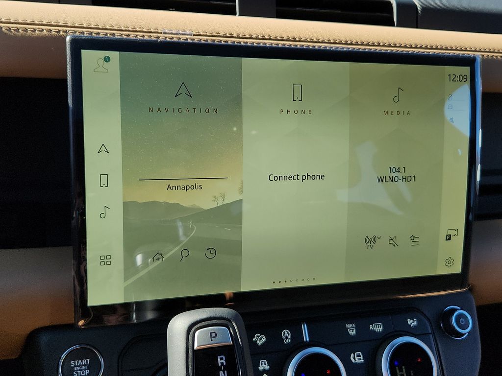 Thumbnail: 2026 Land Rover Range Rover Sport - 8