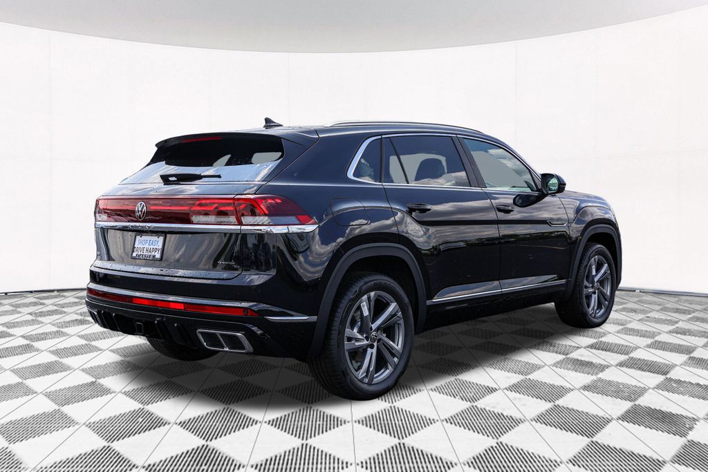 2024 Volkswagen Atlas Cross Sport 2.0T SEL R-Line 9