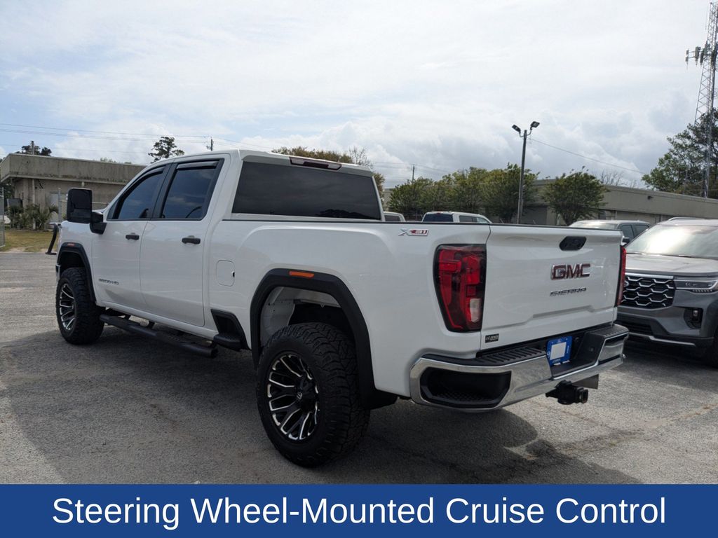 2023 GMC Sierra 2500HD Pro