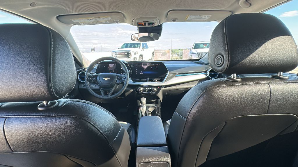 2025 Chevrolet Trax LT White at Classic Chevrolet Galveston