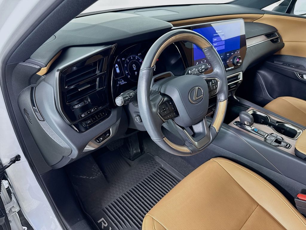 Thumbnail: 2024 Lexus RX - 9