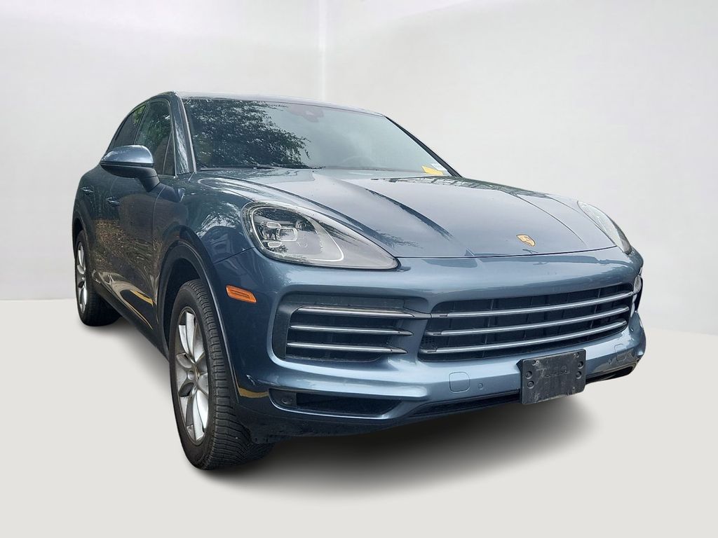 Thumbnail: 2019 Porsche Cayenne - 3
