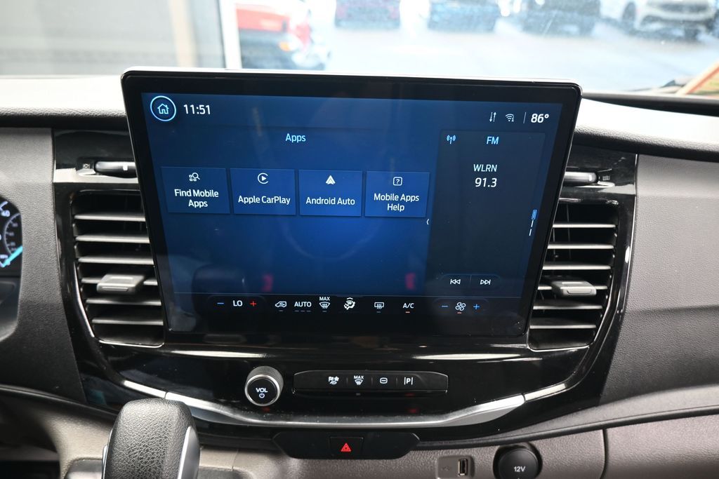 Used 2024 Oxford White Ford XLT image 24