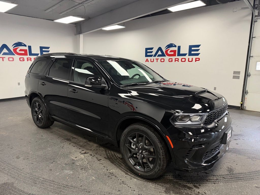 DB Black Crystal Clearcoat 2026 Dodge Durango GT HEMI Plus AWD SUV / Crossover All-Wheel Drive 8-Speed Automatic