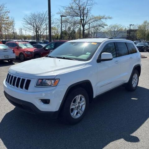 Bright White Clearcoat 2016 Jeep Grand Cherokee Laredo SUV / Crossover 4X2 8-Speed Automatic
