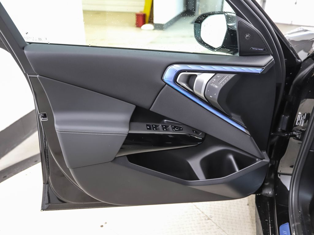 Thumbnail: 2026 BMW X3 - 9