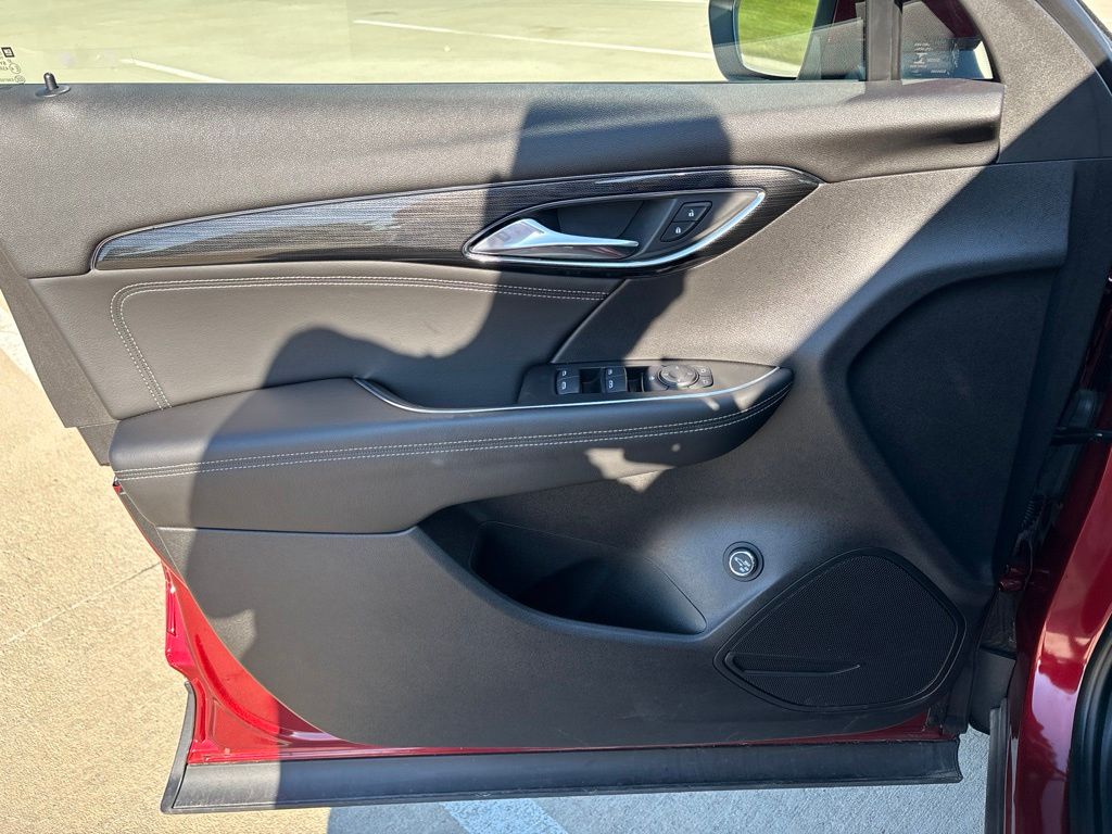 Used 2023 Buick Envision SUV