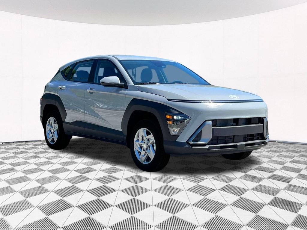 2025 Hyundai Kona SE 11