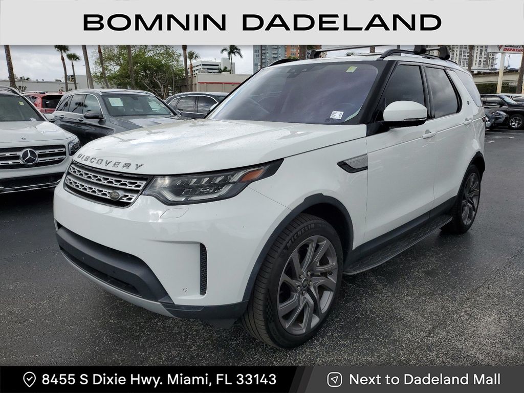 2018 Land Rover Discovery HSE photo