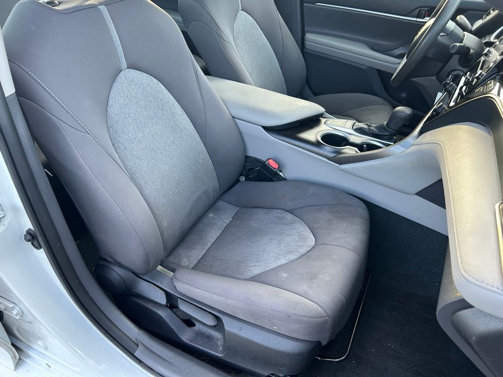 Thumbnail: 2023 Toyota Camry - 15