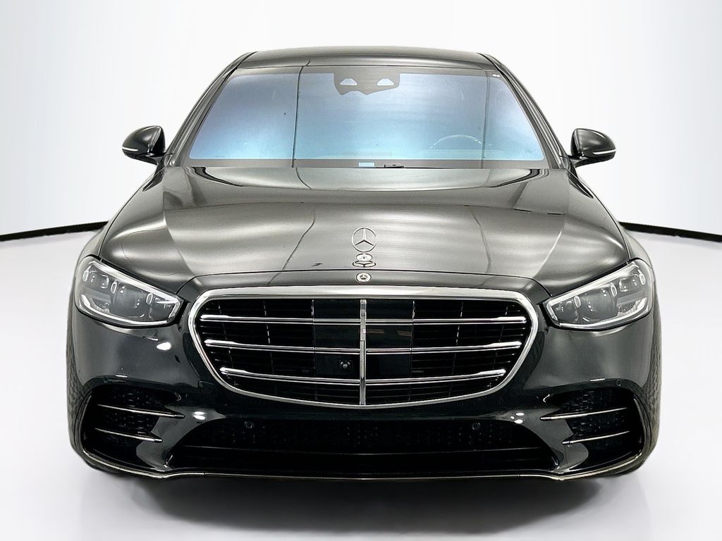 Thumbnail: 2024 Mercedes-Benz S-Class - 2