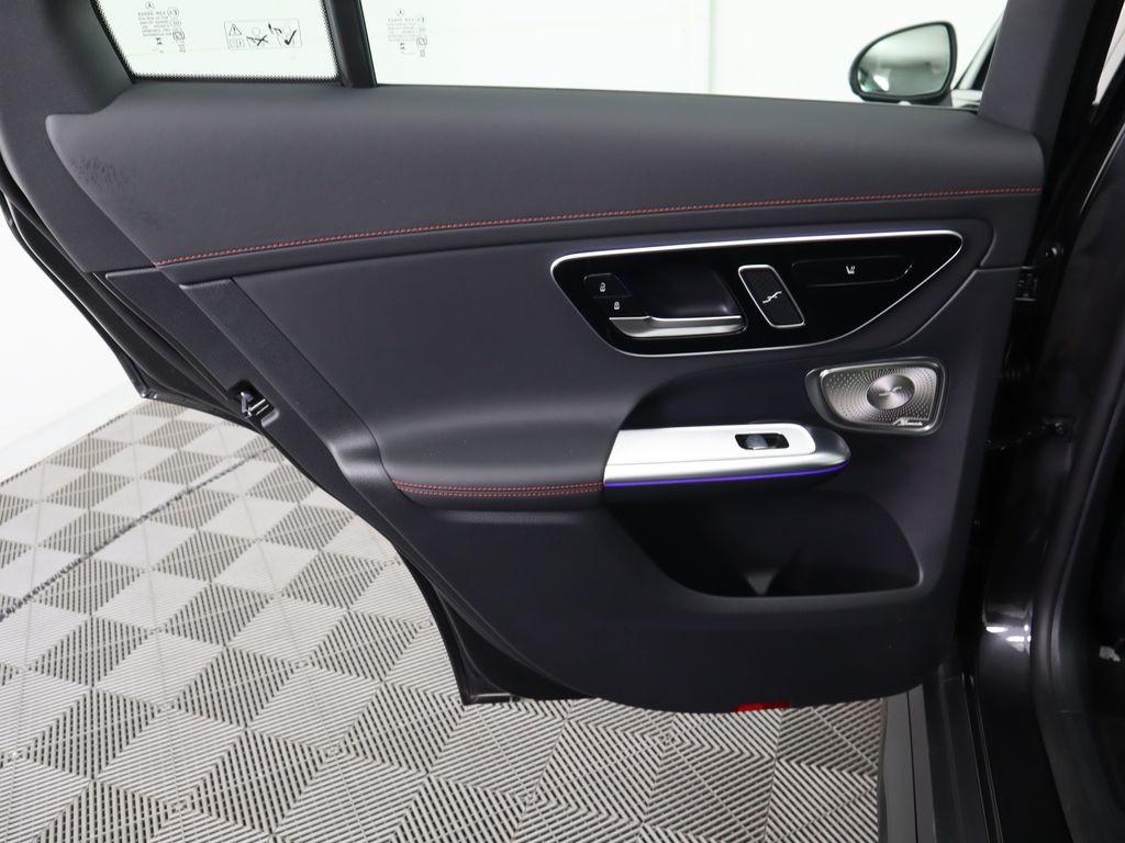 2025 Mercedes-Benz GLC 43 AMG 27