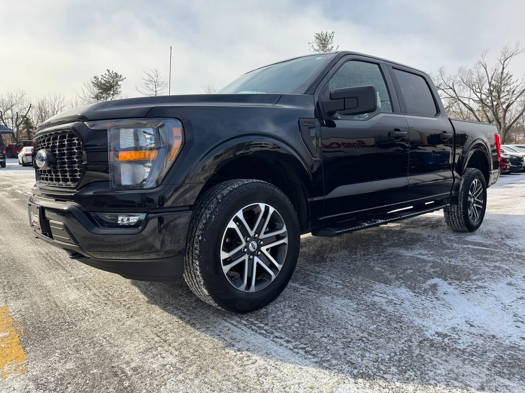 2023 Ford F-150 XL SuperCrew 4WD