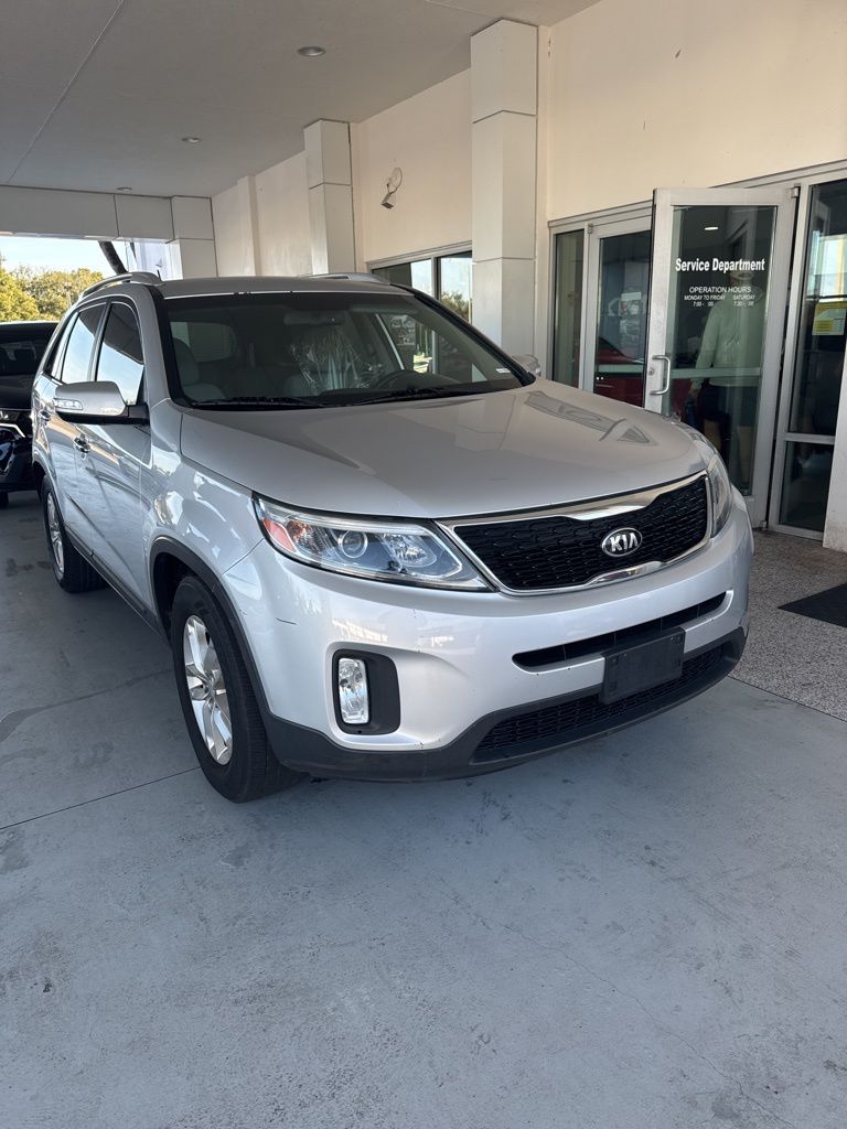 2014 Kia Sorento LX 3