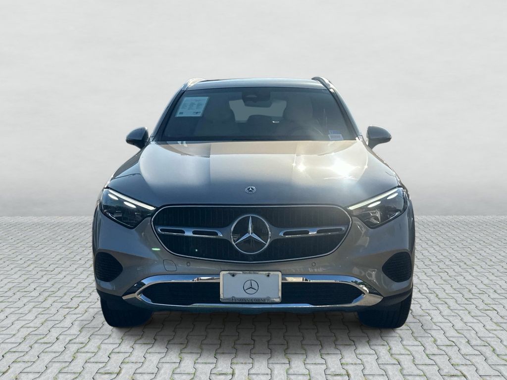 Thumbnail: 2023 Mercedes-Benz GLC - 2