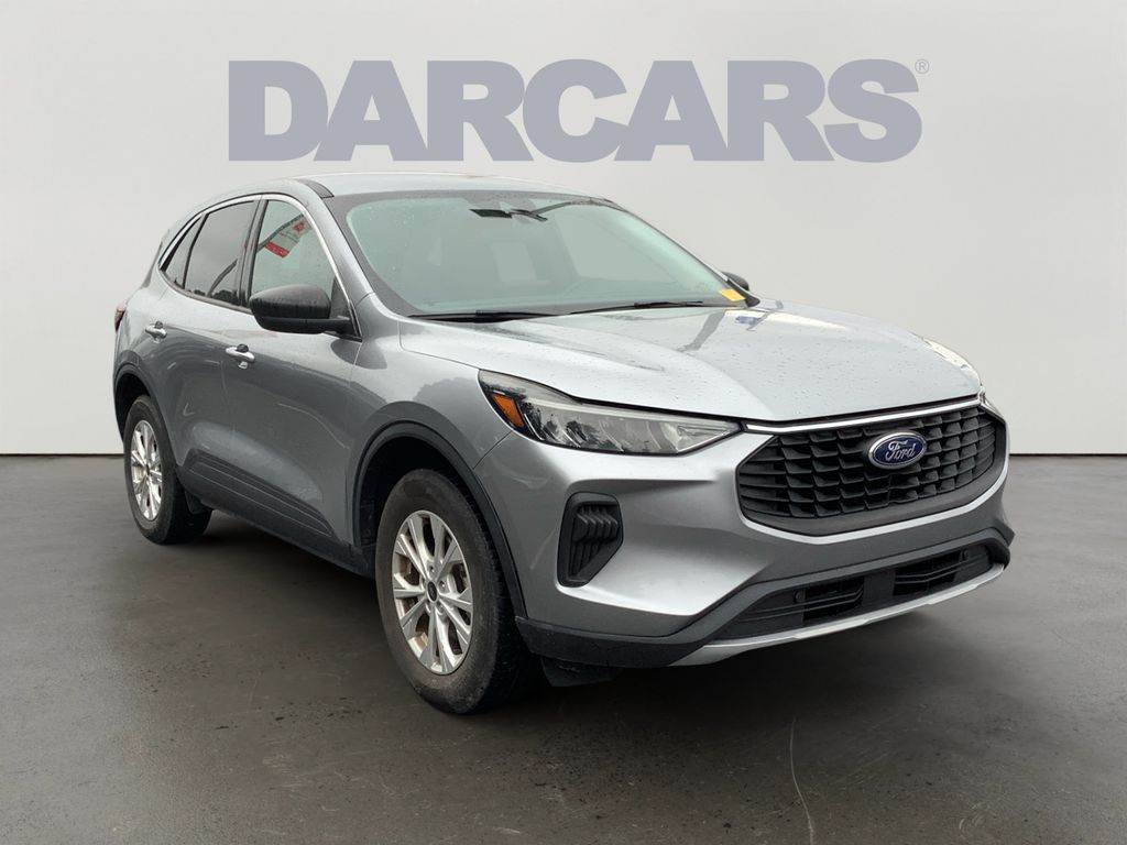Silver Metallic 2024 Ford Escape SUV / Crossover All-Wheel Drive 8-Speed Automatic