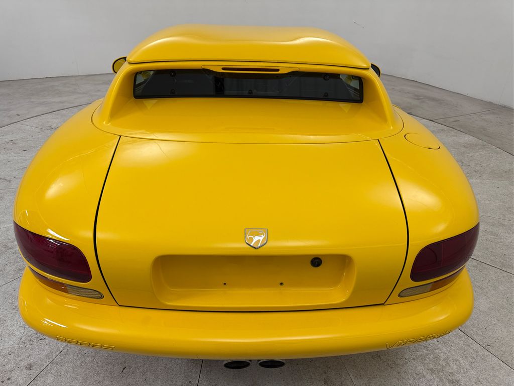 2002 Dodge Viper R/T10 - Photo 17